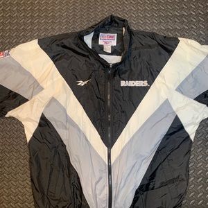 Raiders vintage windbreaker